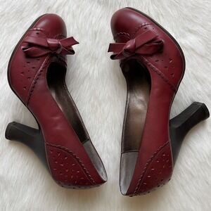 Y2K Vintage Bongo Womens Maroon Slip On Flapper Sweetheart Bow Heels sz 9 Retro
